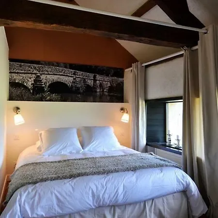 山林小屋 De La Ruaudais