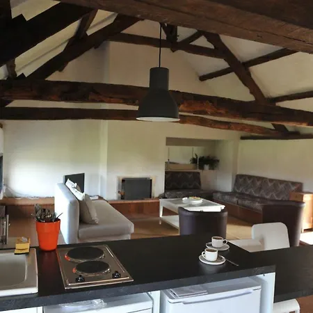 De La Ruaudais Lodge *